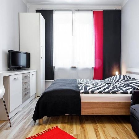 Studio Pomorska , Bezplatny Parking Appartamento Cracovia Esterno foto
