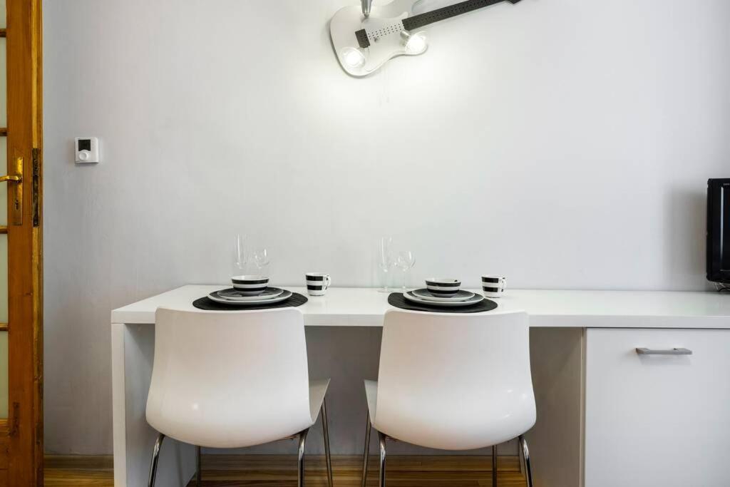 Studio Pomorska , Bezplatny Parking Appartamento Cracovia Esterno foto